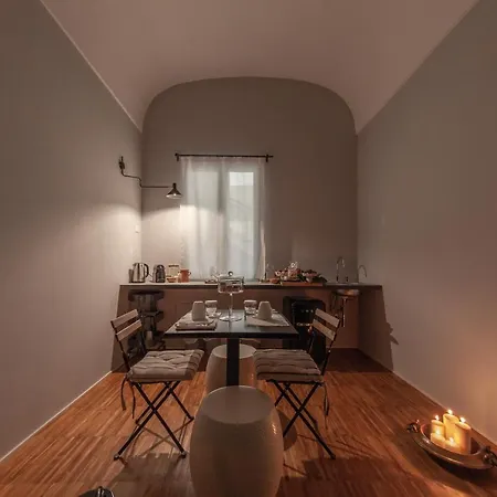 Lidia D'hotes Affittacamere Matera