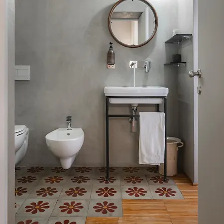 Lidia D'hotes Affittacamere 4*