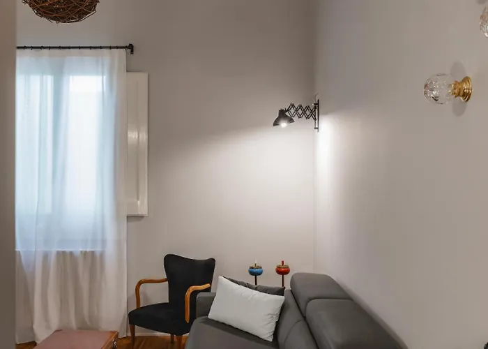 Lidia D'hotes Affittacamere 4*